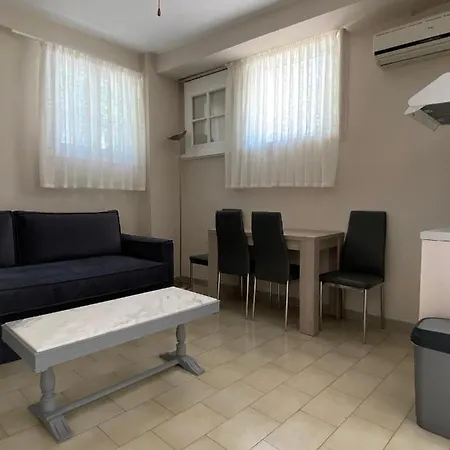 In Pedestrian Zone Apartamento Áyios Nikítas